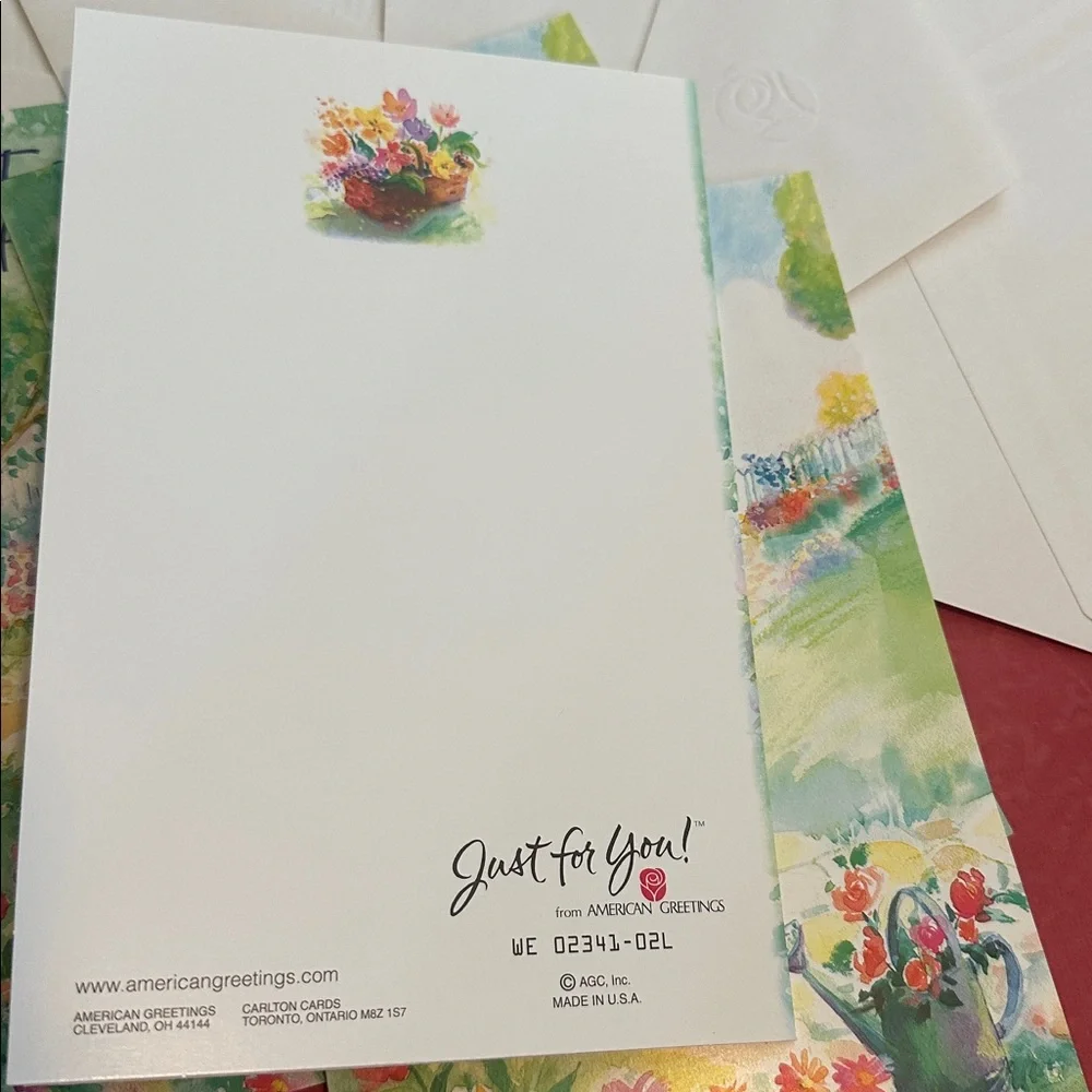 4 Easter Greeting Cards with envelopes